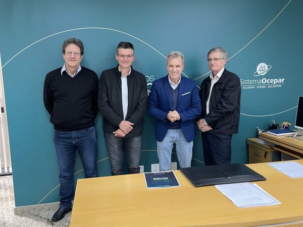 Em visita &agrave; Ocepar, presidente do IFC Brasil divulga realiza&ccedil;&atilde;o de Congresso Internacional